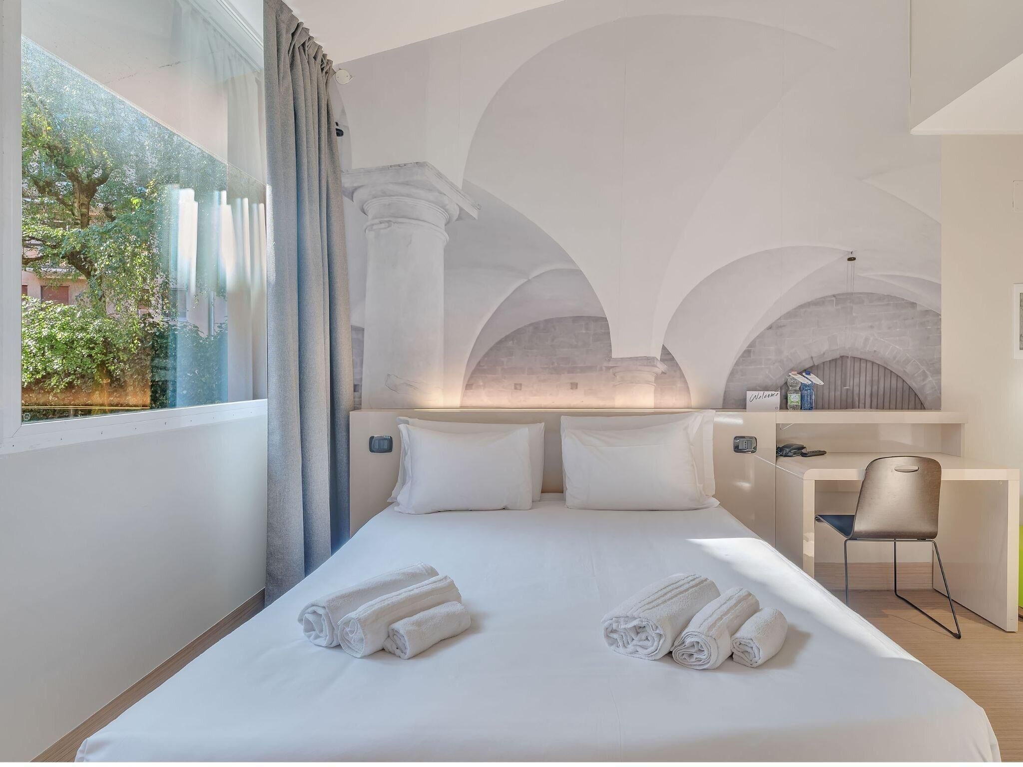 In-room safe, desk, blackout curtains, free WiFi