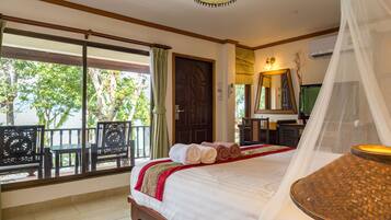 Deluxe Hillside | View from room