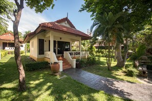 Deluxe Grand | Hiên