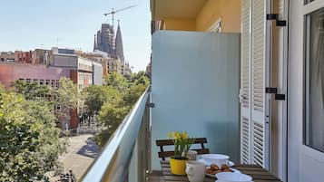 Superior Apartment, 4 Bedrooms (1034) | Terrace/patio