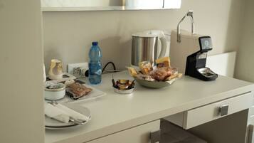 Traditional Room | Living area | 30-inch Smart TV with satellite channels, streaming services