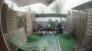 Deluxe-Zimmer | Terrasse/Patio