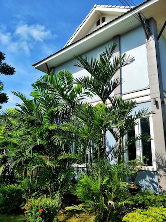 Exterior. Blue House Sukhothai