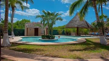 2 outdoor pools, open 8:00 AM to 9:00 PM, sun loungers