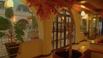 Check-in/check-out kiosk