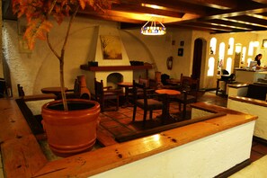 Check-in/check-out kiosk - Hotel Calli Quetzalcoatl (San Pedro Cholula)