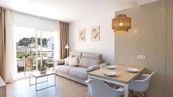 Televisión de pantalla plana de 32 pulgadas con canales vía satélite