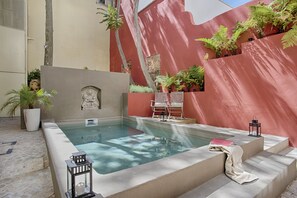Outdoor pool - Dear Lisbon - Charming House (Lisbon)