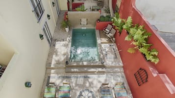 Utomhuspool