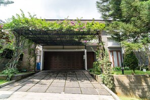 住宿正面