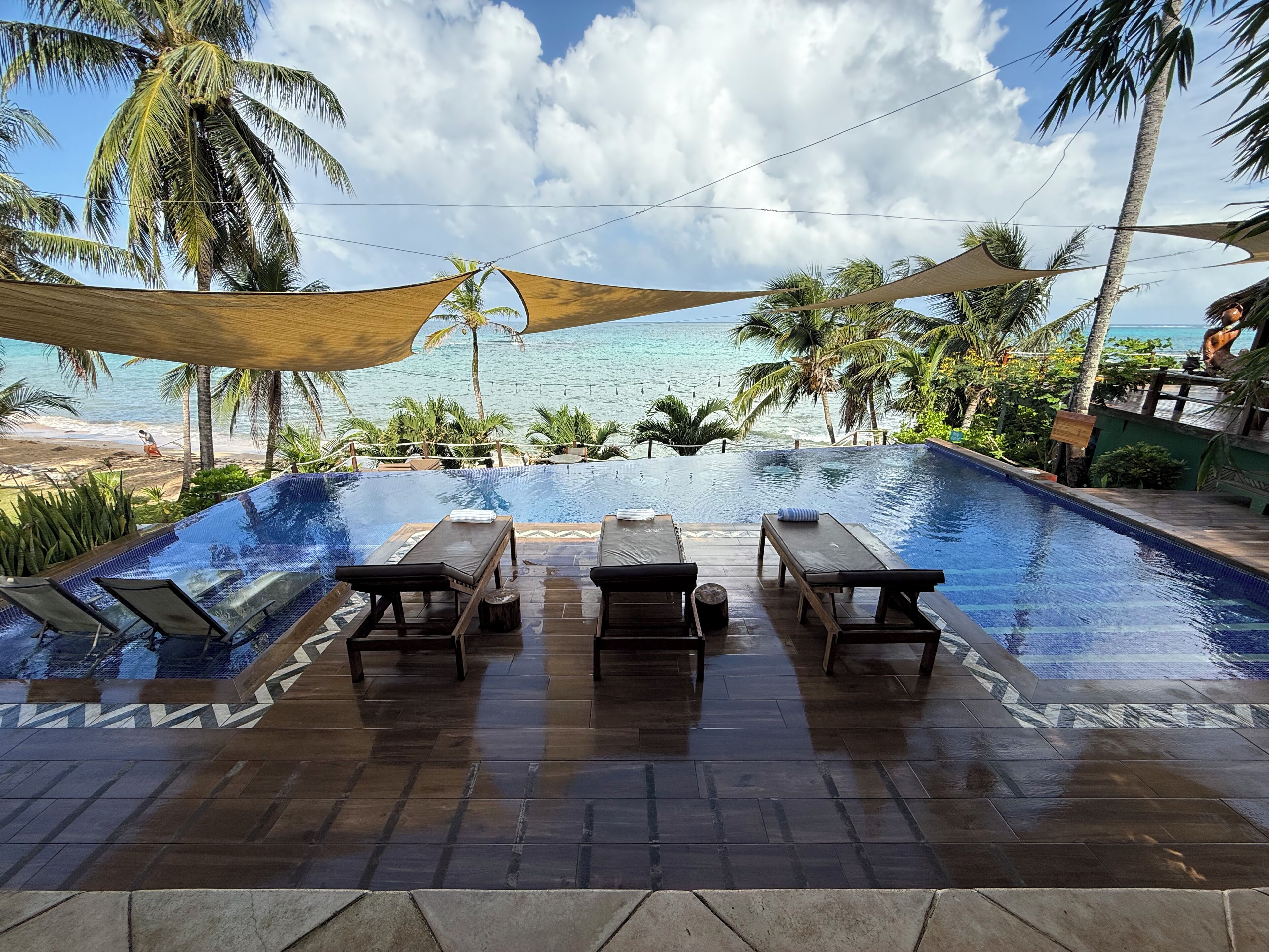 Pool & Oceanfront Casita