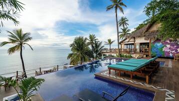 Outdoor pool, sun loungers