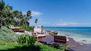 Camas de playa gratis, toallas de playa
