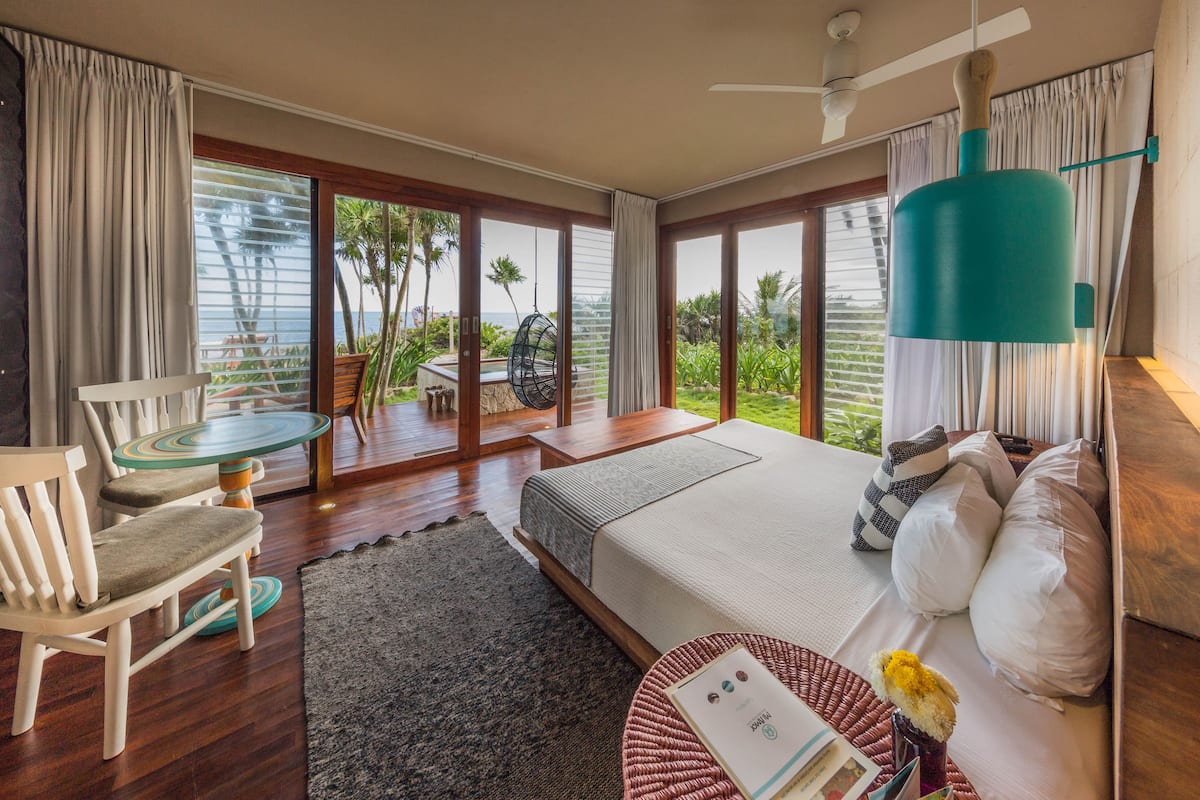 Lakens van Egyptisch katoen, luxe beddengoed, een minibar