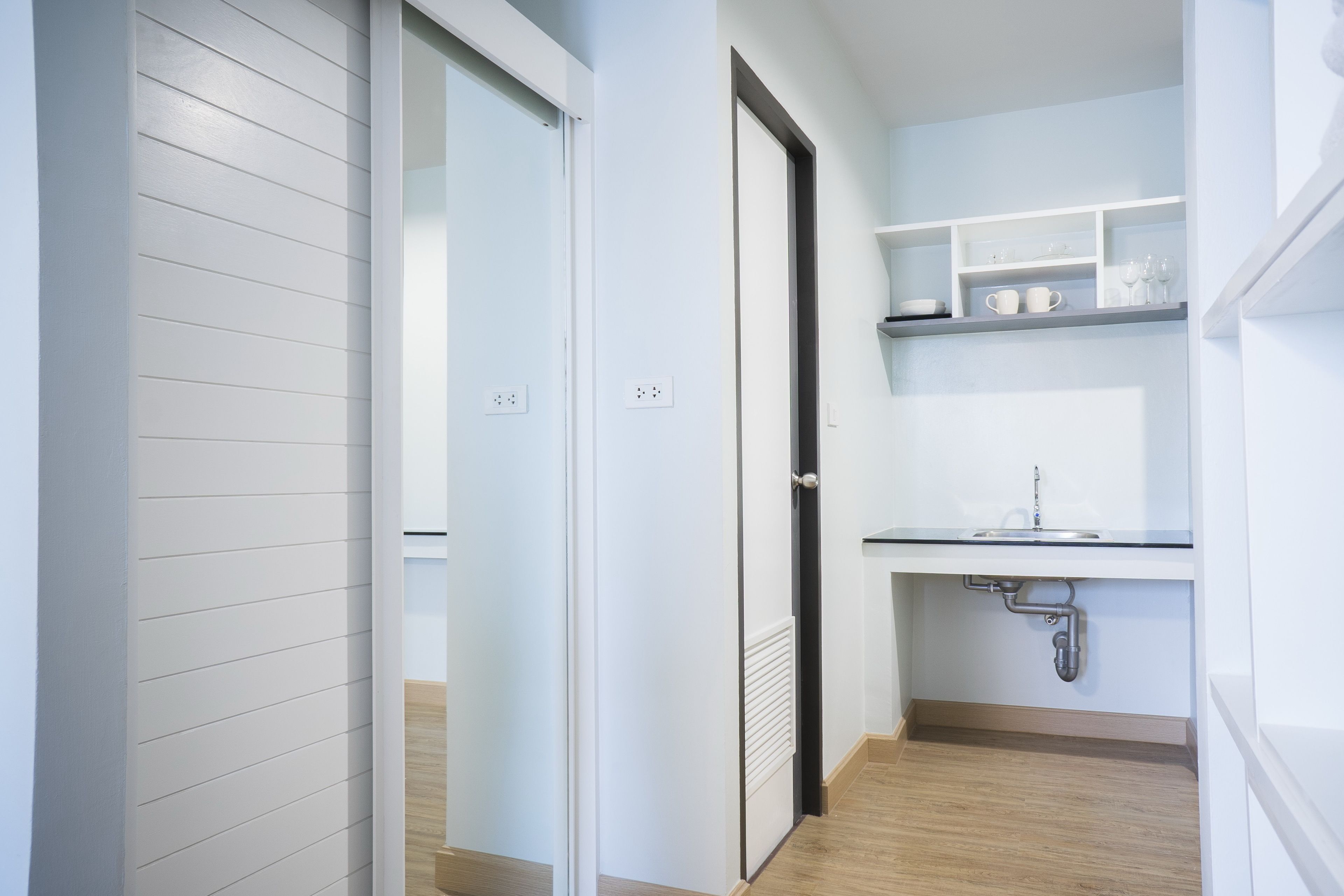 executive room | private kitchenette | full-sized fridge, microwave