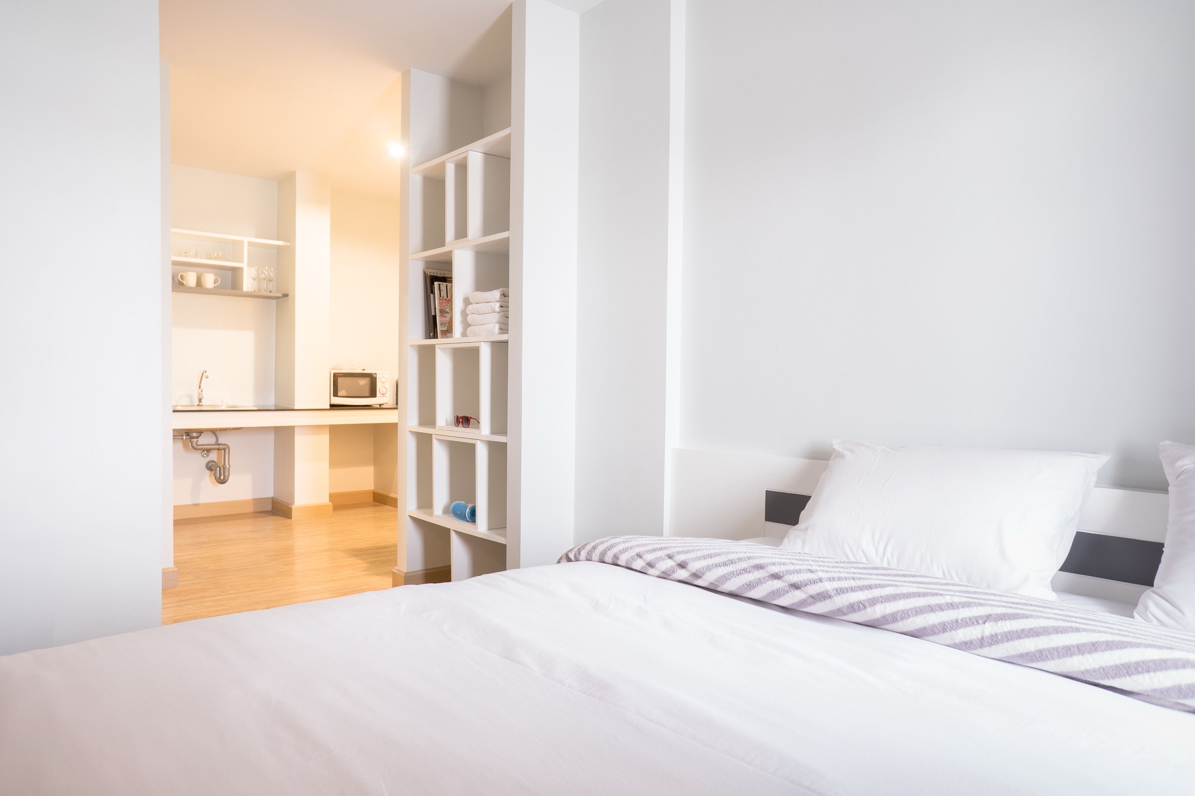 premium bedding, desk, free wifi