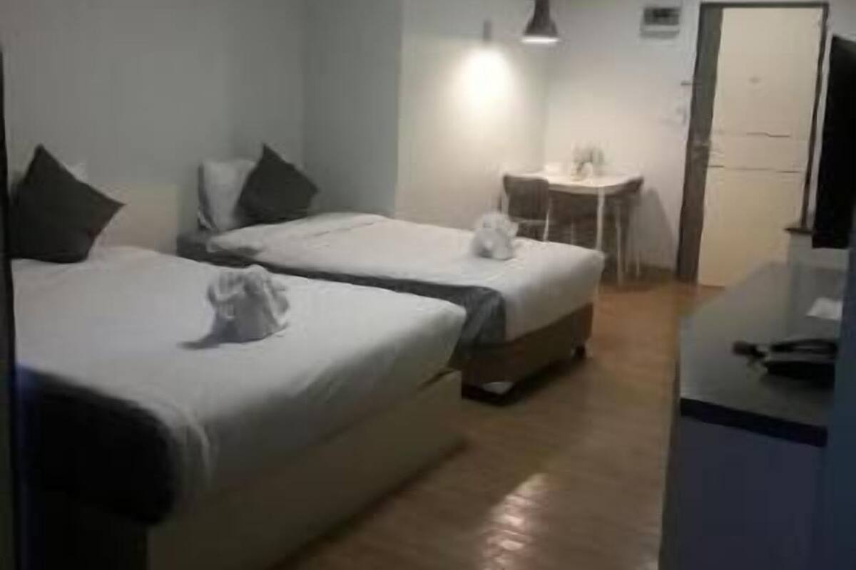 Sängtillbehör av högsta kvalitet, skrivbord och gratis wi-fi