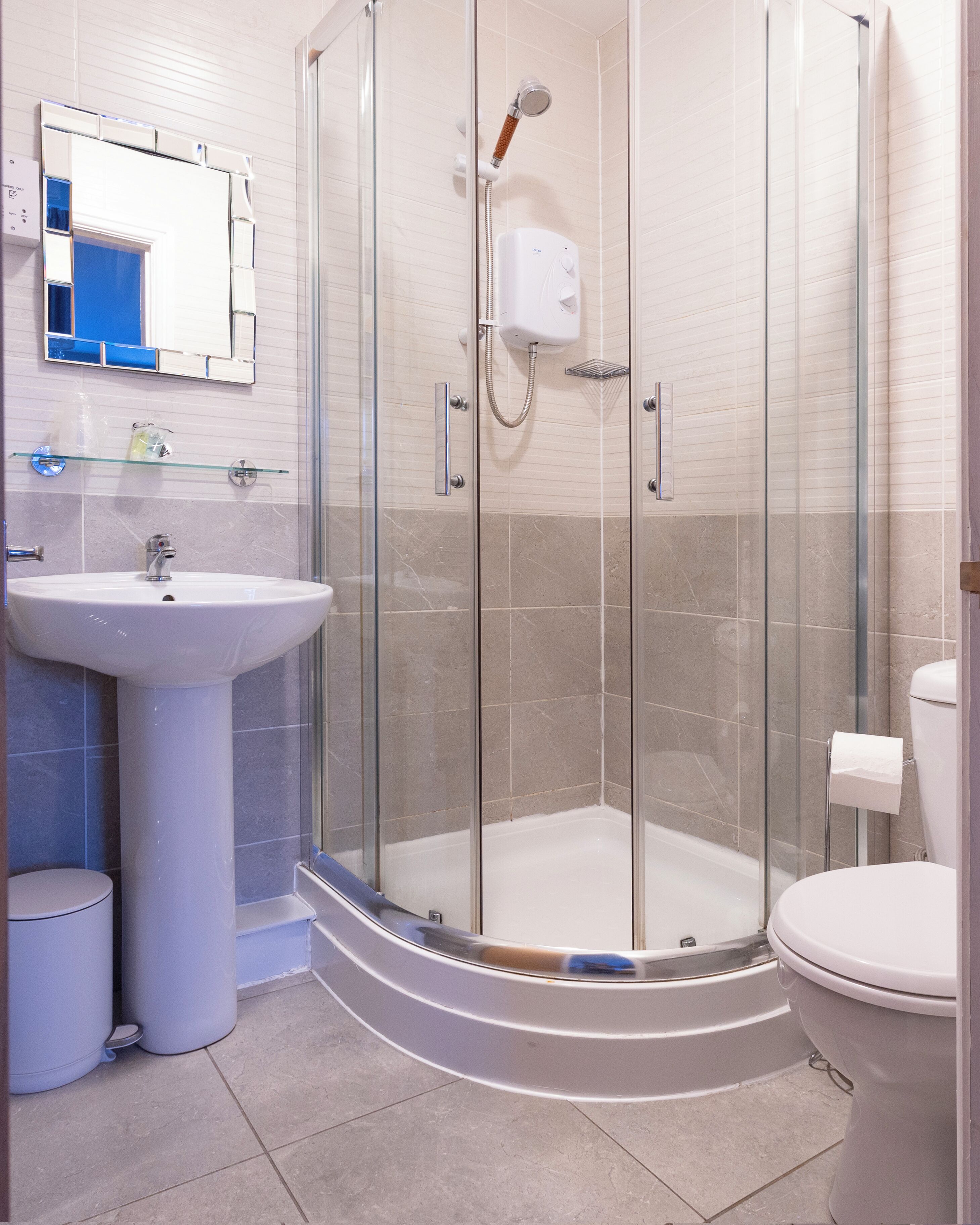 family room | bathroom | free toiletries, hair dryer, towels