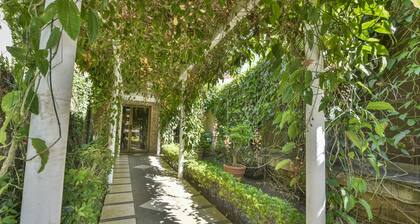 La Riviera Hotel B&B