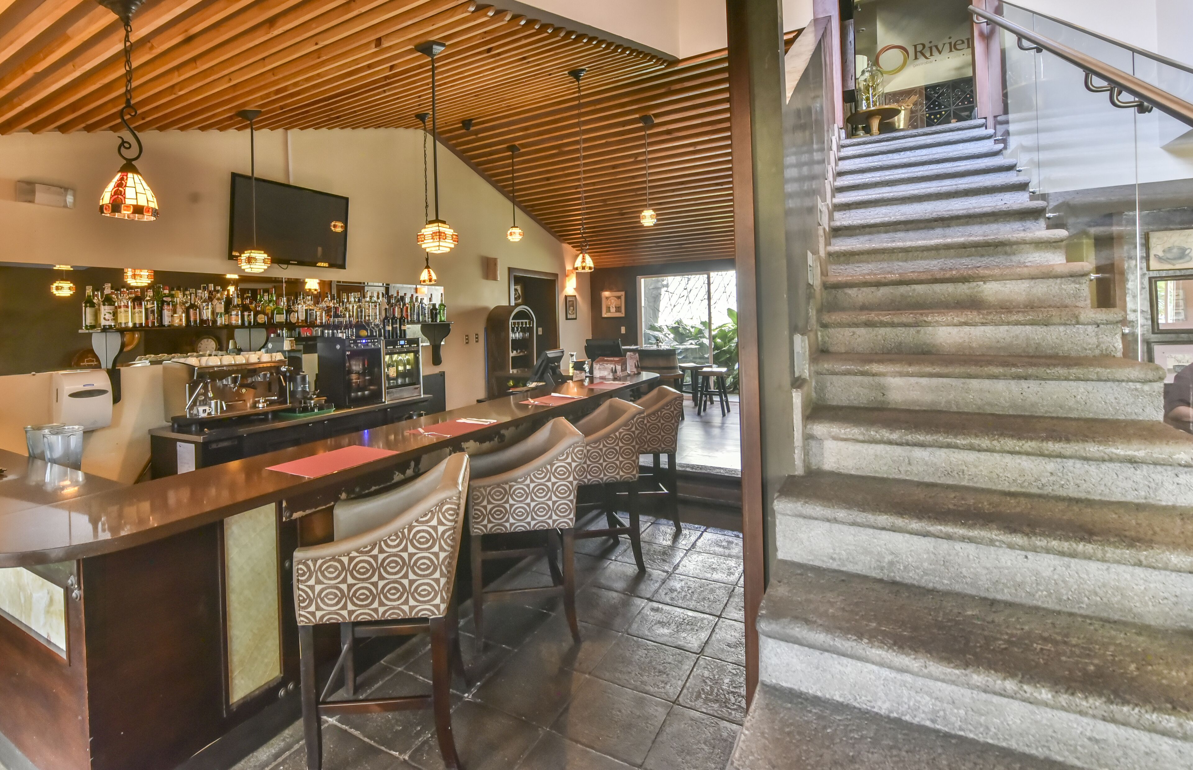 breakfast, lunch, dinner served; fusion cuisine, garden views