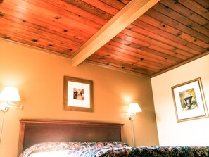 Desk, free WiFi, bed sheets, wheelchair access - Marina Inn (Berkeley)