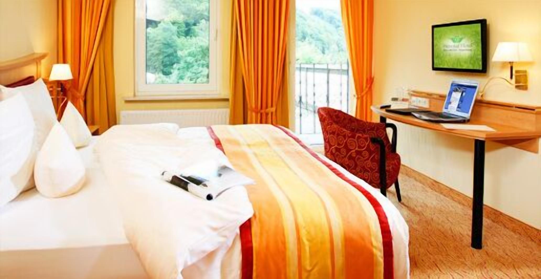 hypo-allergenic bedding, minibar, in-room safe, individually furnished