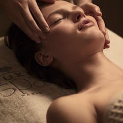 Couples treatment rooms, sauna, hot tub, steam room, body treatments