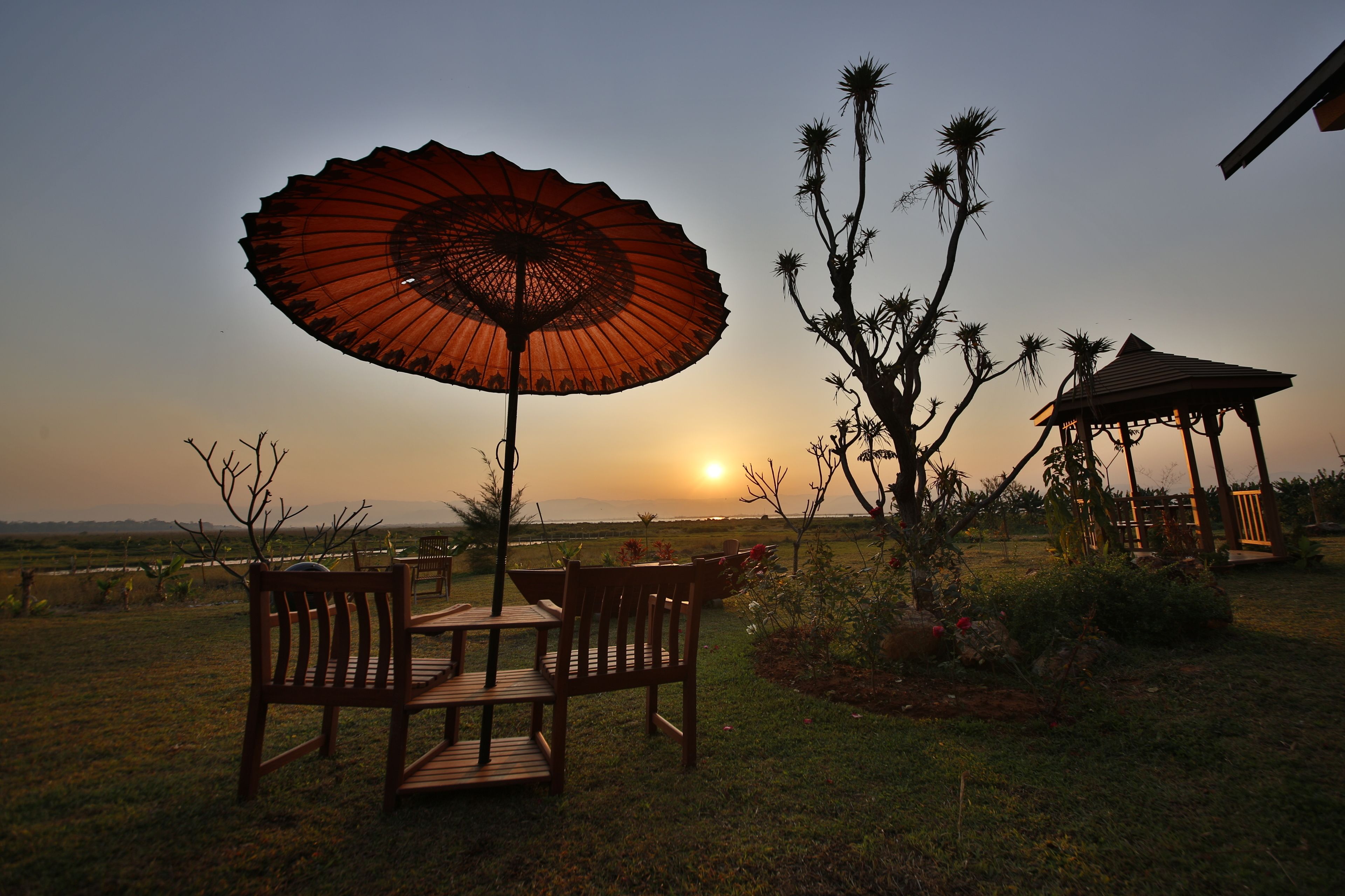 breakfast, lunch, dinner served; asian cuisine