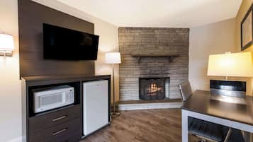 Literie de qualité supérieure, coffres-forts dans les chambres, bureau