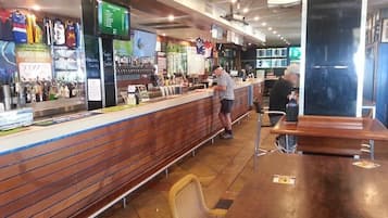 Bar (en la propiedad)