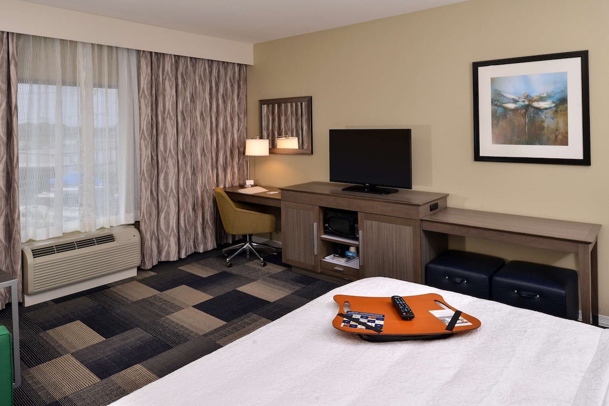 Room, 1 King Bed, Accessible, Non Smoking | In-room safe, iron/ironing board, free cribs/infant beds, free WiFi
