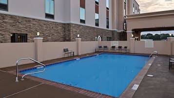 Piscina all'aperto