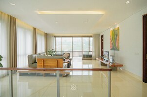 4 Bedrooms Villa with Private Pool | Living area | 40-inch flat-screen TV with digital channels, plasma TV, DVD player
