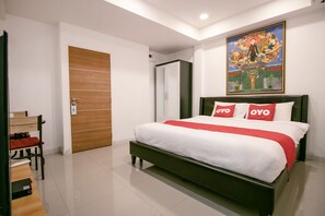 Classic Double Room | Free WiFi, bed sheets - OYO 568 Art Hotel Hua Lamphong - Hostel (Bangkok)