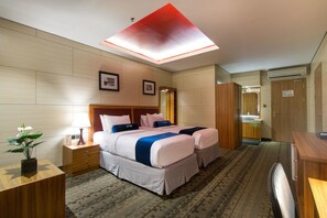 Executive Double or Twin Room | Minibar, in-room safe, desk, blackout drapes - Kutabex Beach Front Hotel (Kuta)