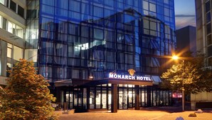 Front of property - evening/night - White Monarch Hotel (Istanbul)