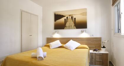 Naika Studios & Apartments