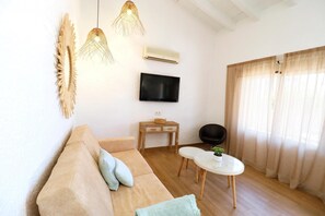 高級寢具、獨特設計、獨特裝修、書桌