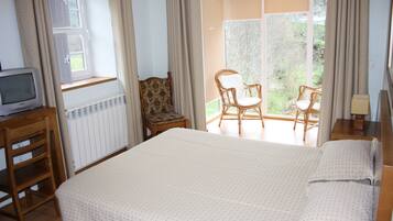 Desk, soundproofing, bed sheets