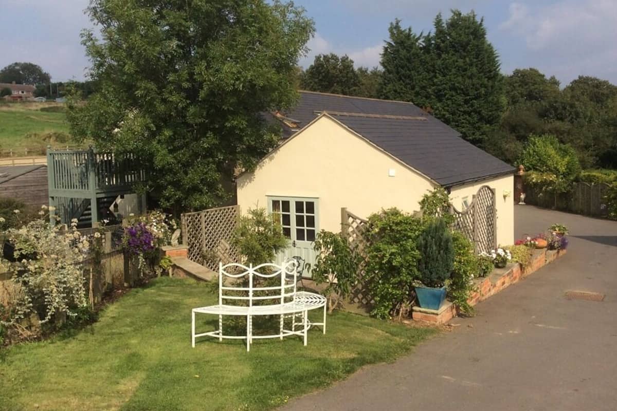 Suite, Ensuite (Lettuce Lodge) | Exterior