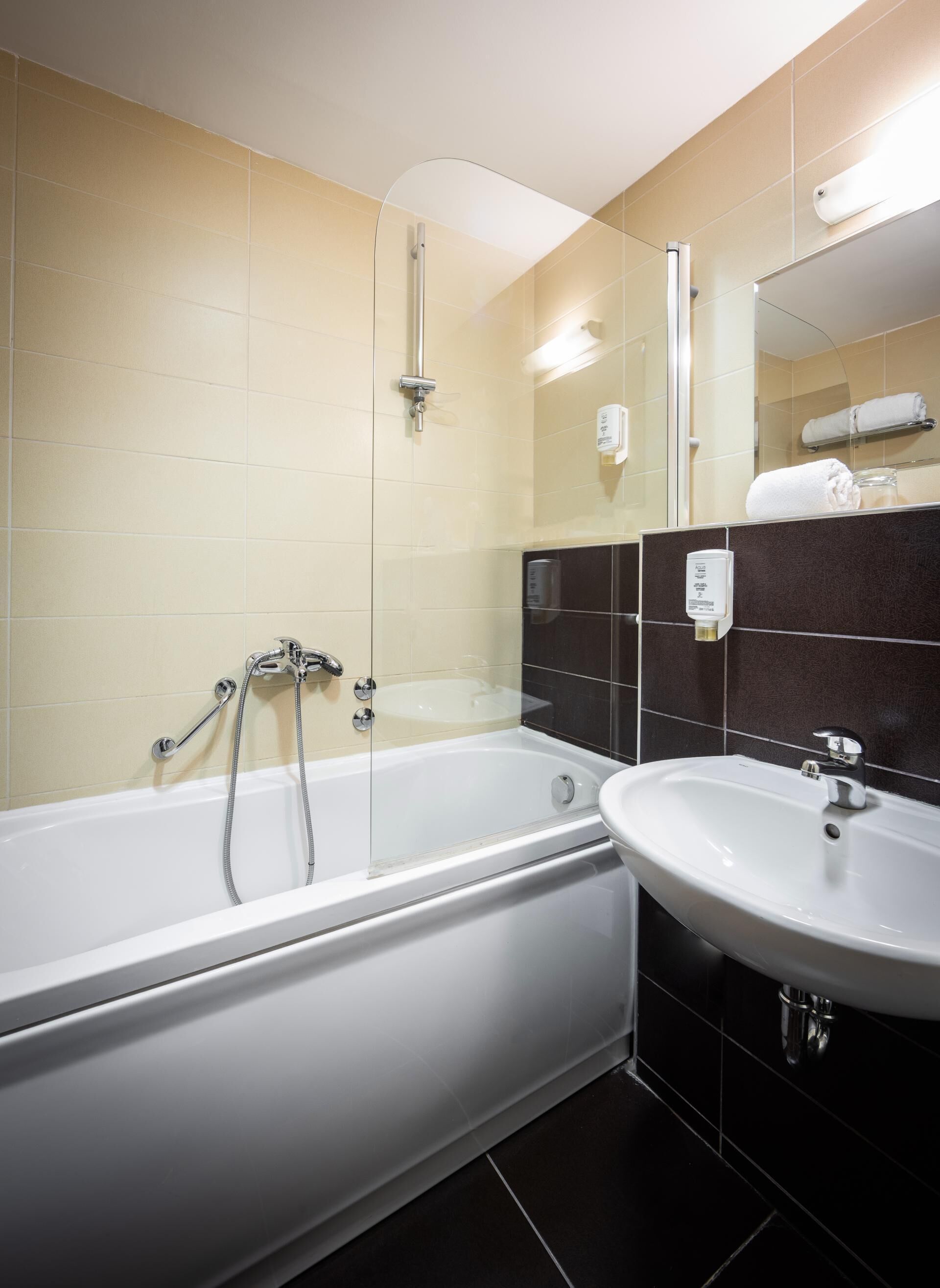 Photo - Nobel Inn Hotel