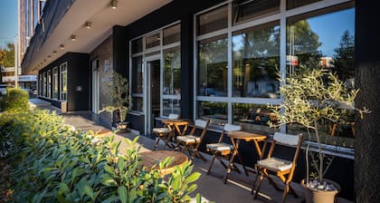 BLEECKER Hotels