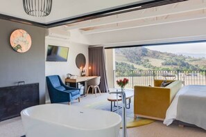 Superior-Suite, 1Â King-Bett | Blick auf die Berge