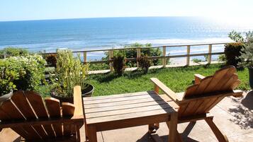 Suite, Ocean View (Suite with Sea View) | Premium bedding, in-room safe, desk, blackout curtains