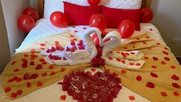 Basic Double Room, 1 Double Bed, Courtyard View | Premium bedding, in-room safe, desk, blackout drapes