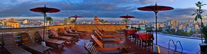 Outdoor pool, open 9:00 AM to 8:00 PM, pool umbrellas, sun loungers - Hotel Yadanarbon (Mandalay)