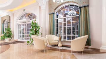 Khu tiếp khách ở sảnh