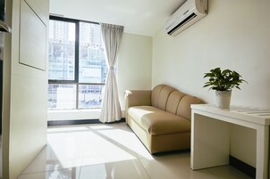 Deluxe Room | Ruang tamu | TV LCD, filem tayangan pertama