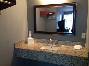 Työpöytä, ilmainen Wi-Fi