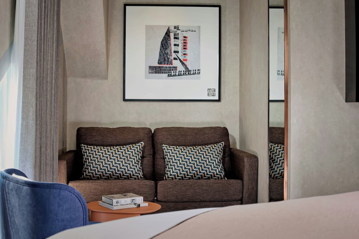 Junior suite, 1 tweepersoonsbed (View) | 1 slaapkamer, luxe beddengoed, donzen dekbedden, een minibar